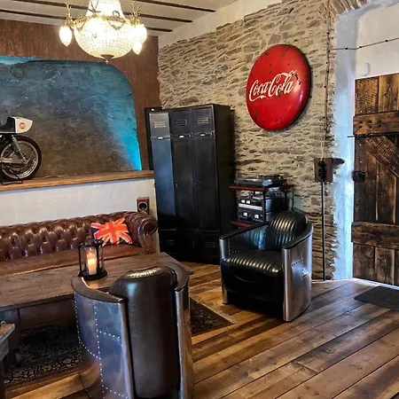 アパート Loft In An Der Mosel アルフ